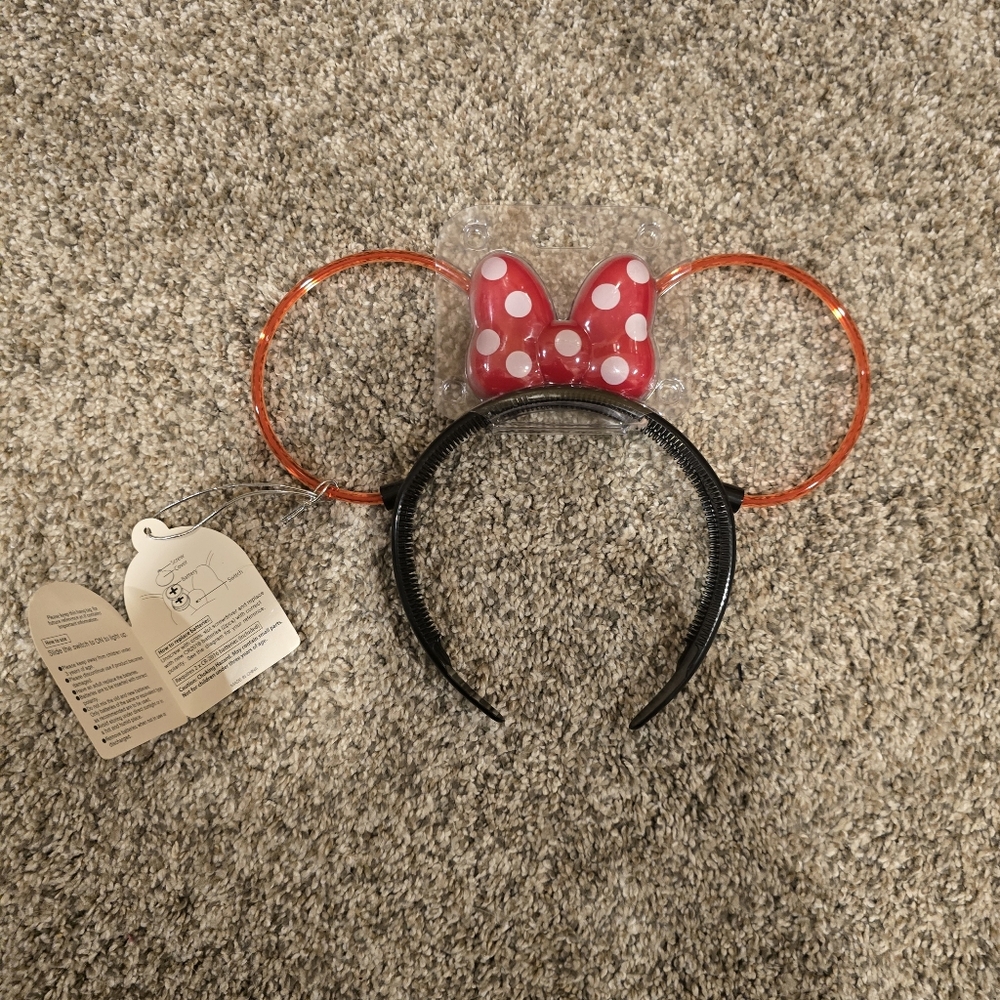 Disney Minnie Mouse Light-Up Ears Headband